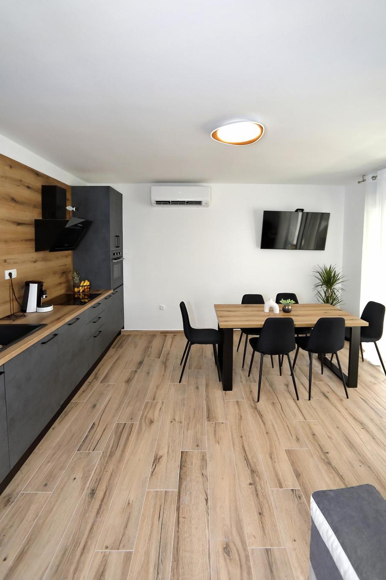 Apartment Luxury Gino