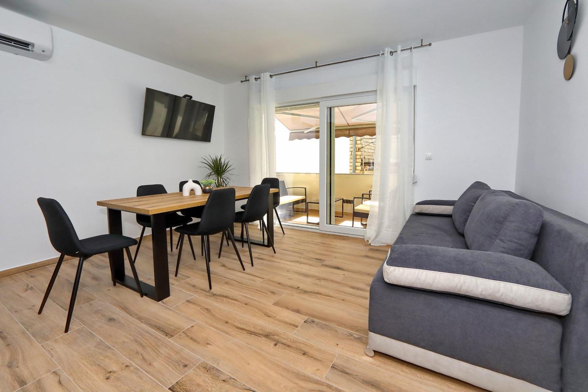 Apartment Luxury Gino *