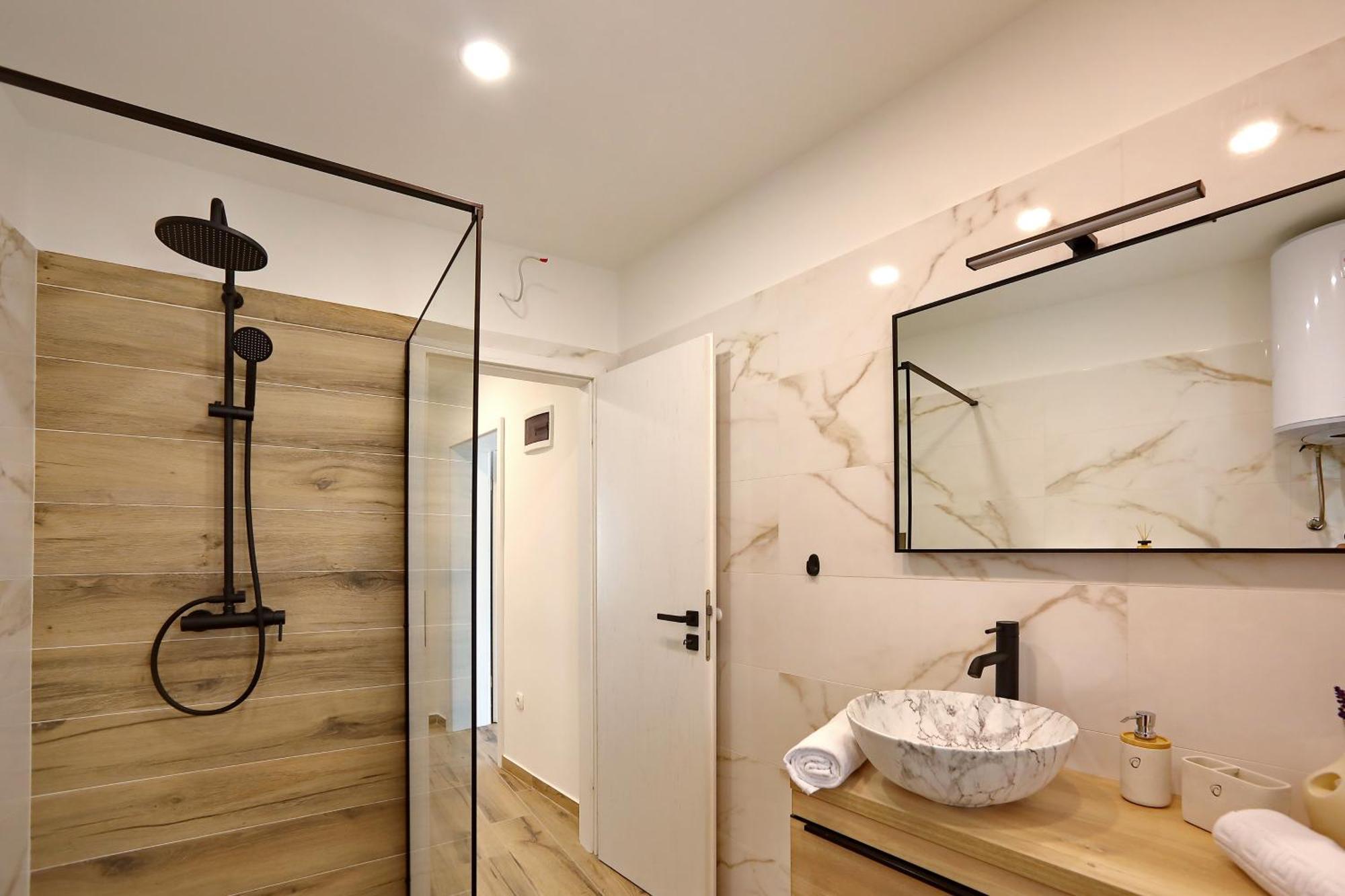 Apartment Luxury Gino